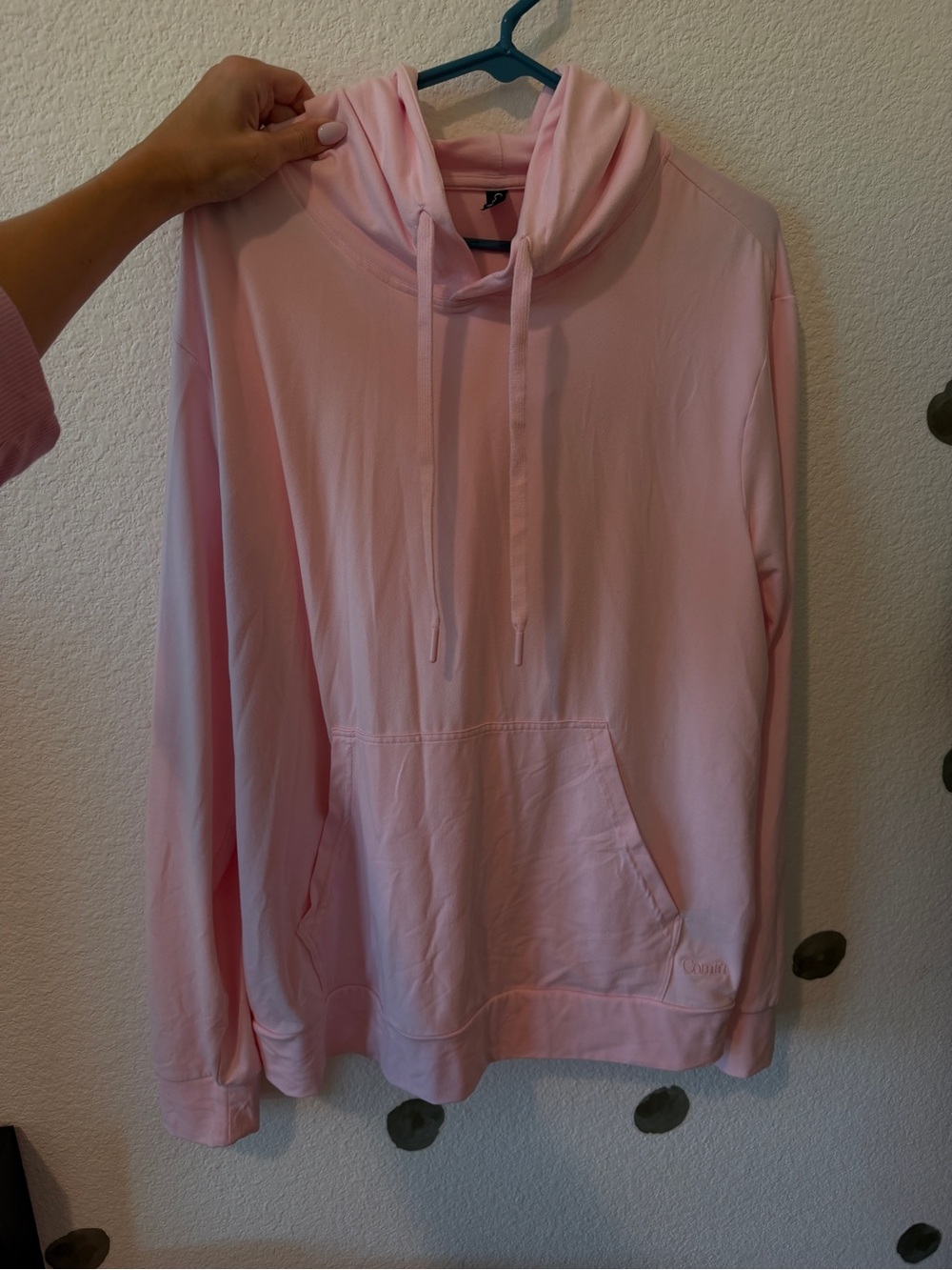 COMFRT All Day Jersey - Light Pink Women's Pullover Hoodie with Kangaroo Pocket